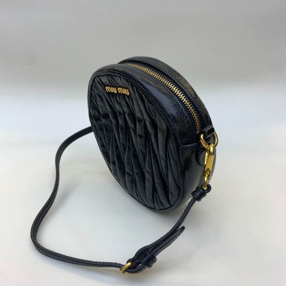 Miu Miu Women Pre-Loved Bag Very Good Condition - Picture 3 of 9